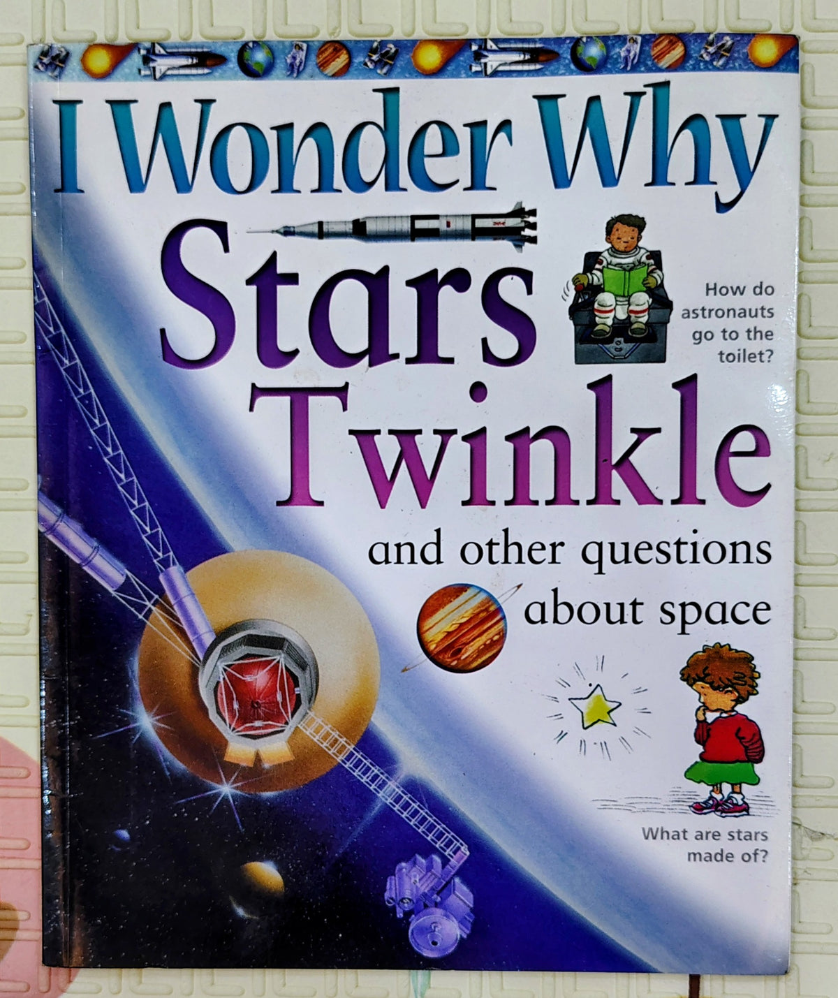 I Wonder Why Stars Twinkle by Kingfisher