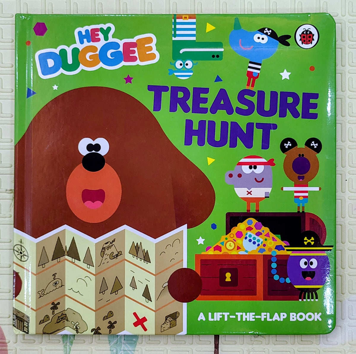 Hey Duggee: Treasure Hunt | Ladybird | Lift-The-Flap
