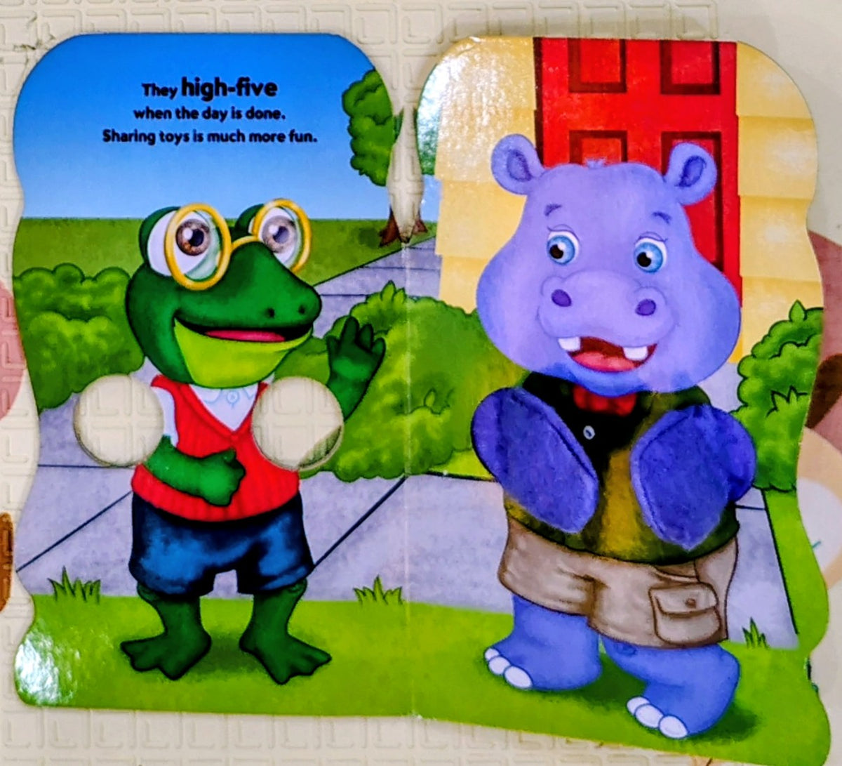 Hippo's Great Day | Puppet Book