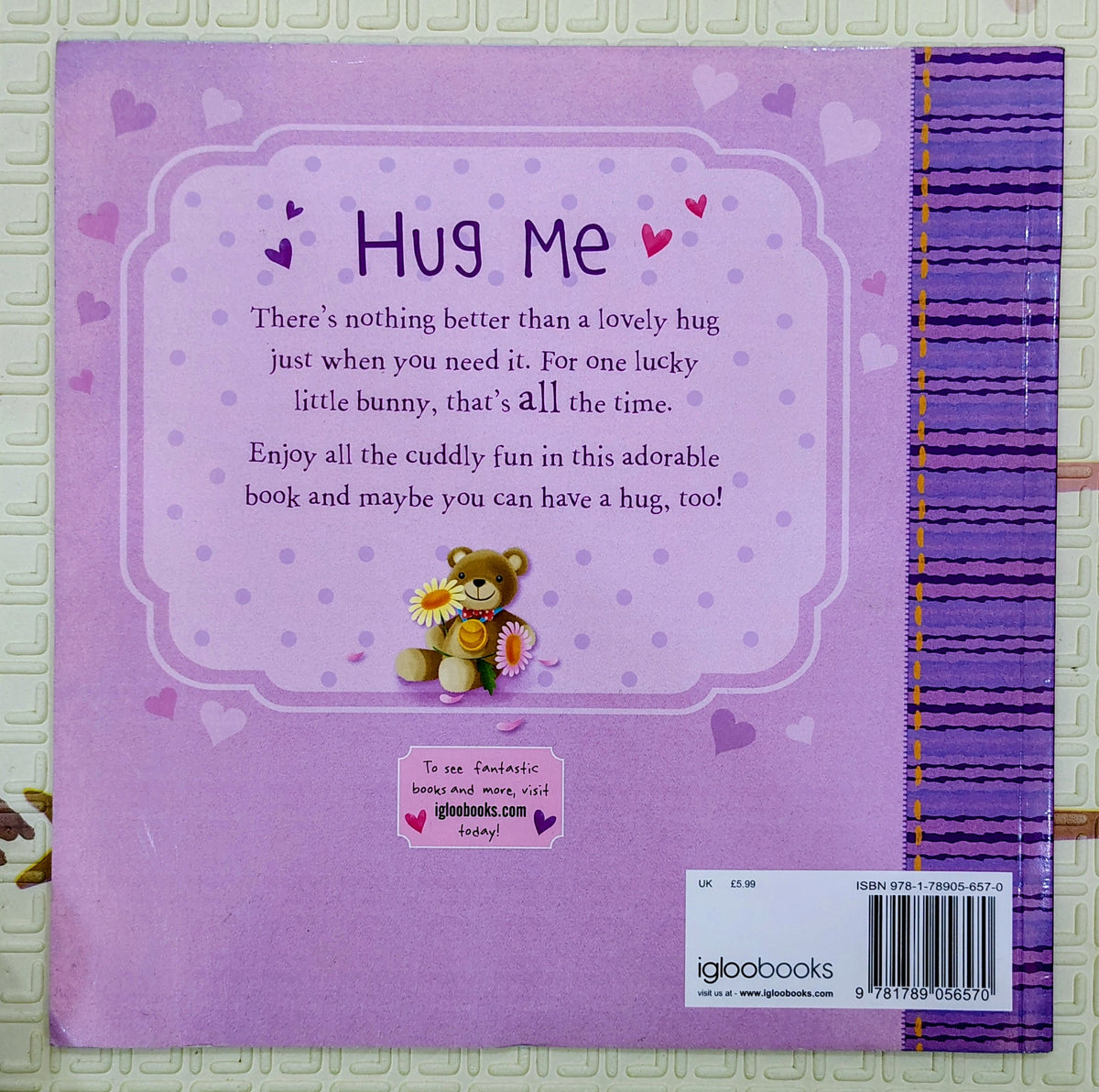 Hug Me by Daniela Dogliani | Igloo Books