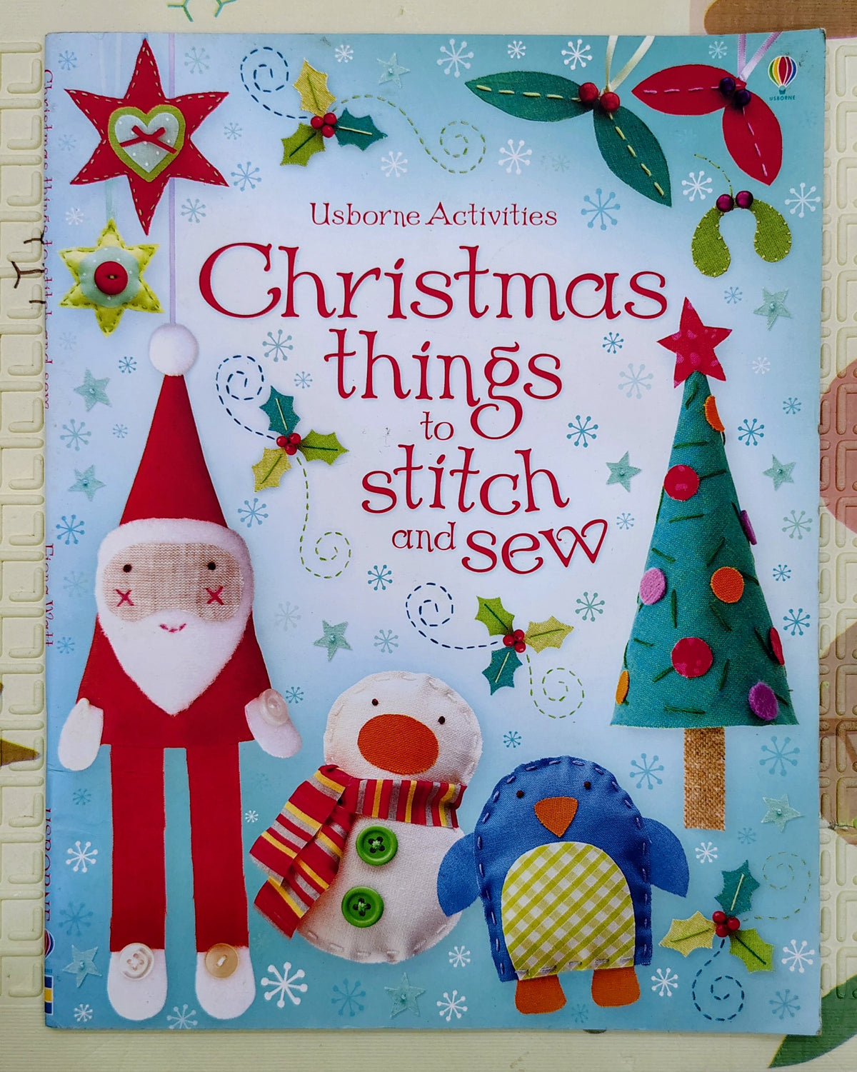 Christmas Things to Stitch and Sew | Usborne Activity Books