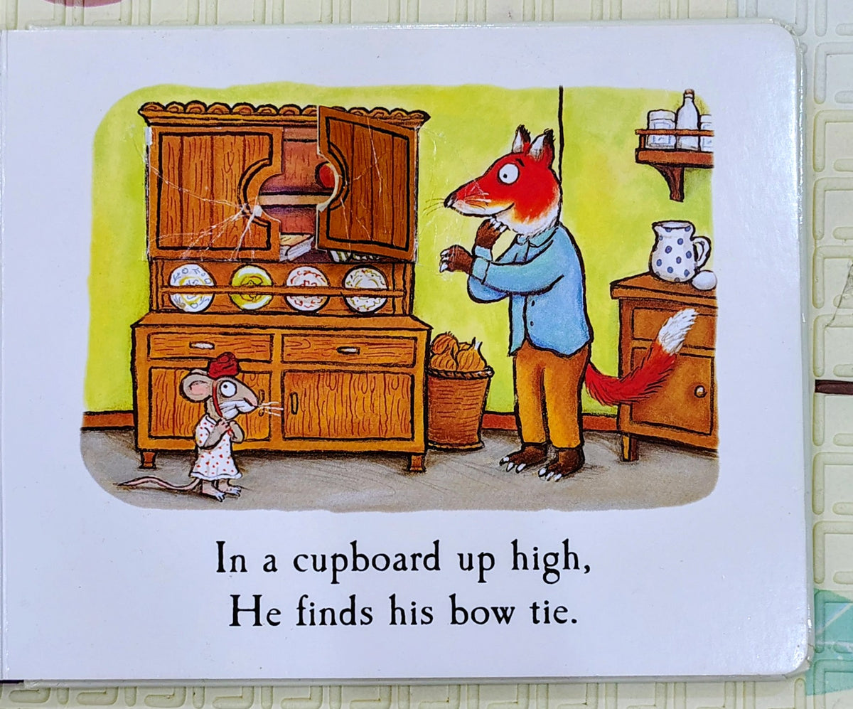 Fox's Socks by Julia Donaldson & Axel Scheffler | Macmillan Lift the Flap
