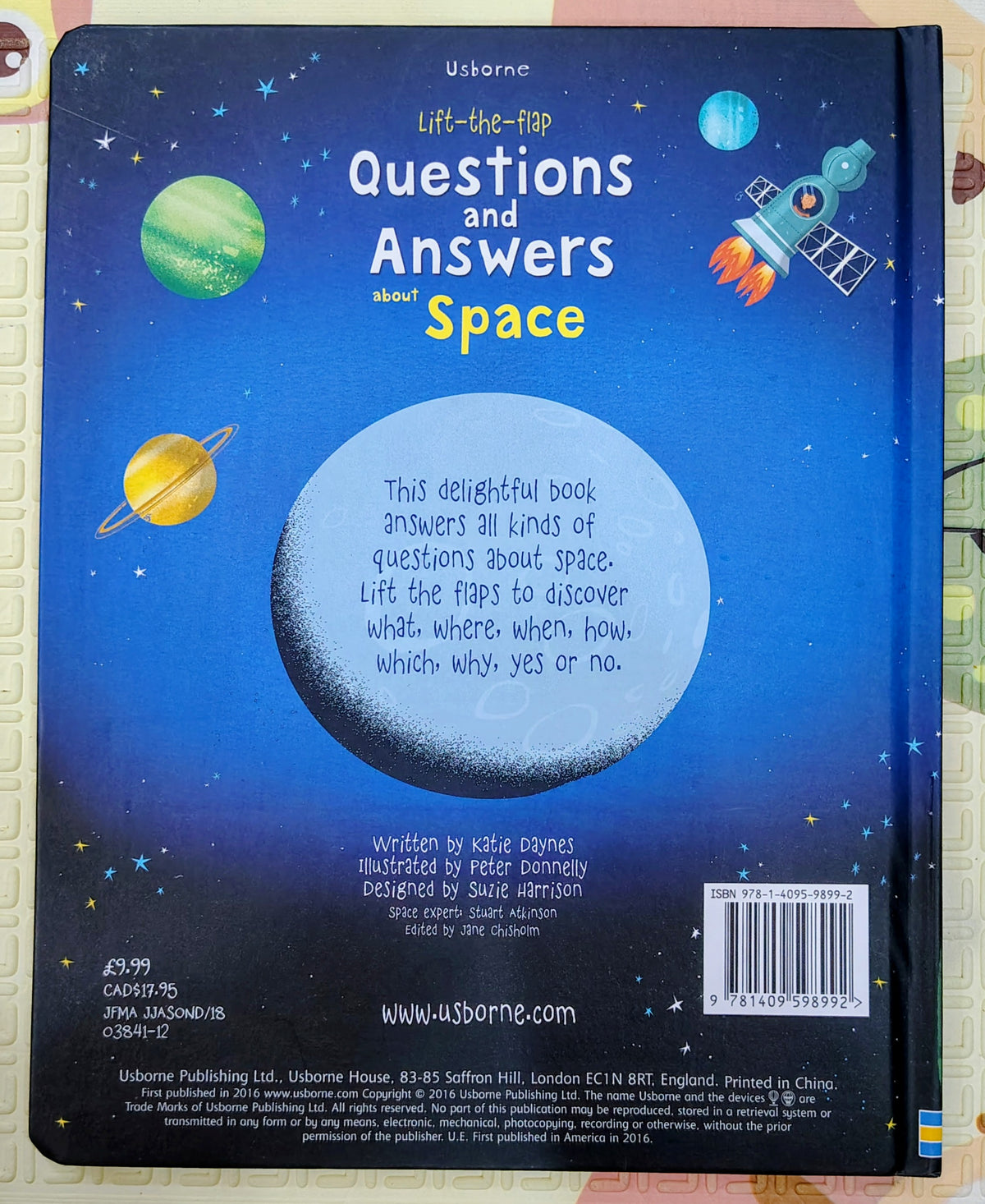 Lift-the-flap Questions and Answers about Space | Usborne | Over 60 Flaps to Lift