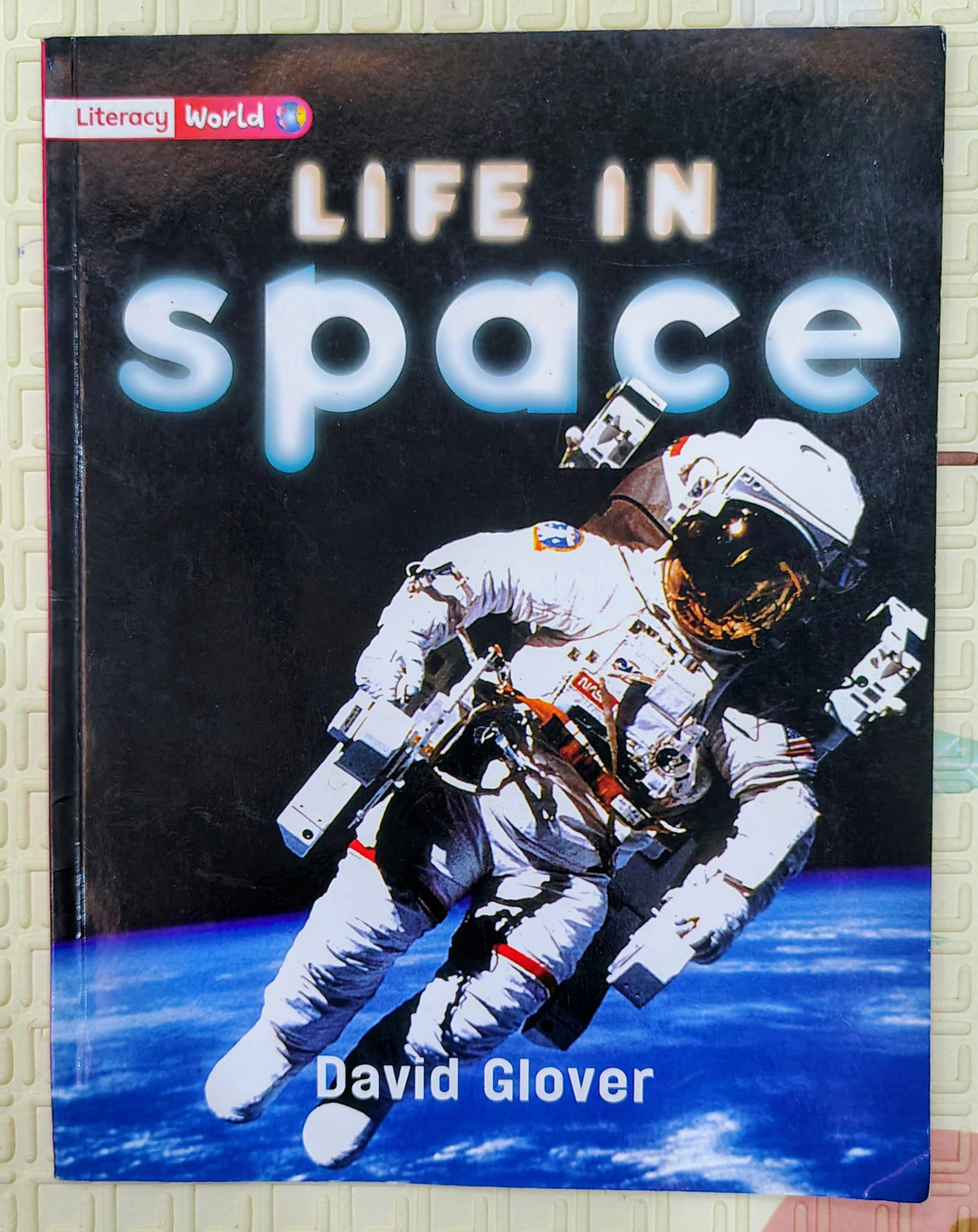 Life in Space by David Glover | Literacy World