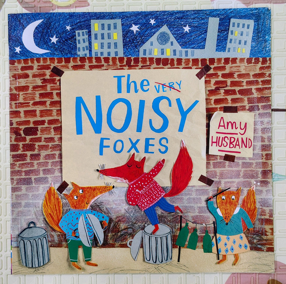 The Very Noisy Foxes by Amy Husband | Top That
