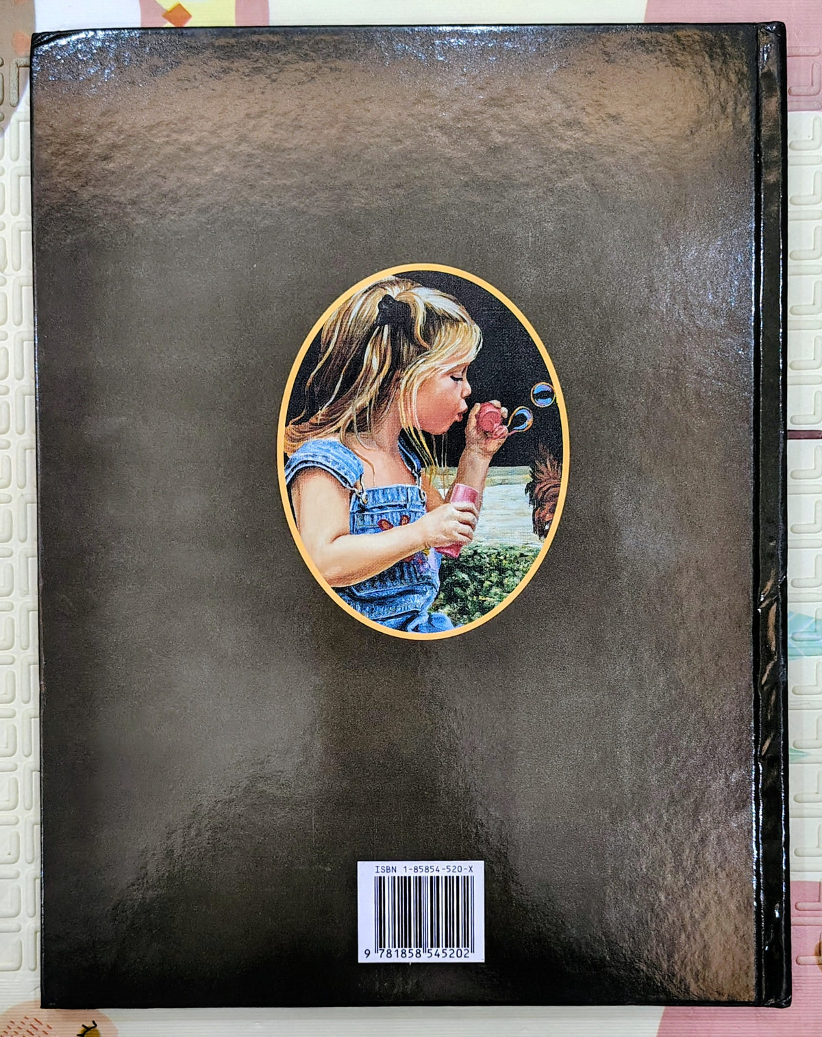 Anna Growing Up on the Farm by Gill Davies and Stewart Lees