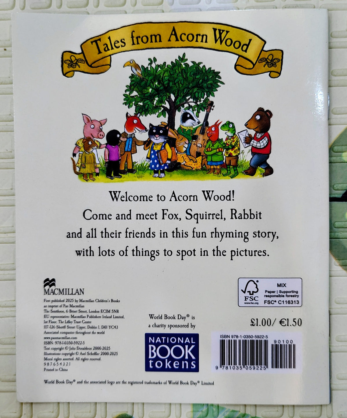 Who's in Acorn Wood? by Julia Donaldson and Axel Scheffler | Macmillan | Mini book