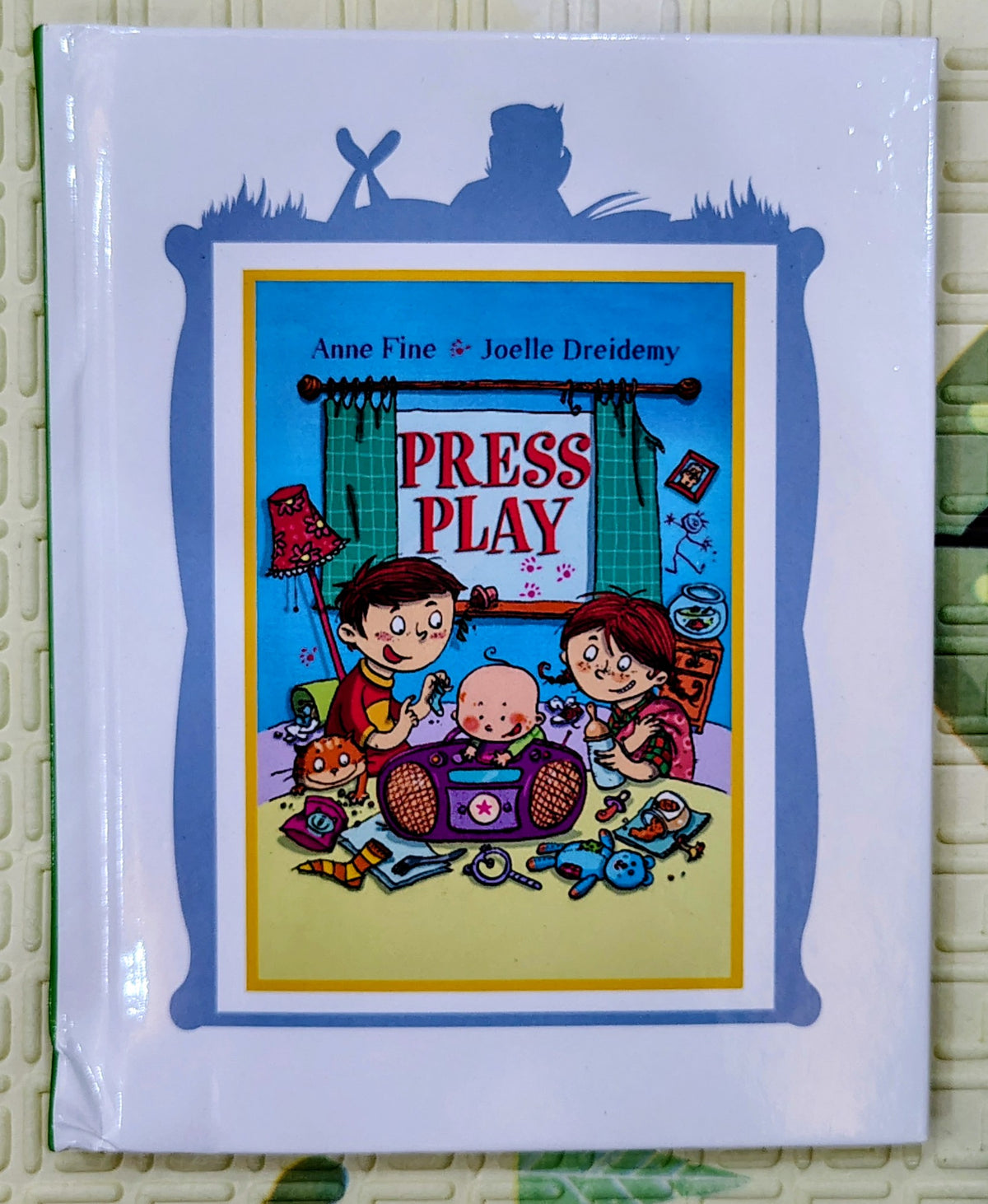Press Play by Anne Fine | Egmont Mini Book