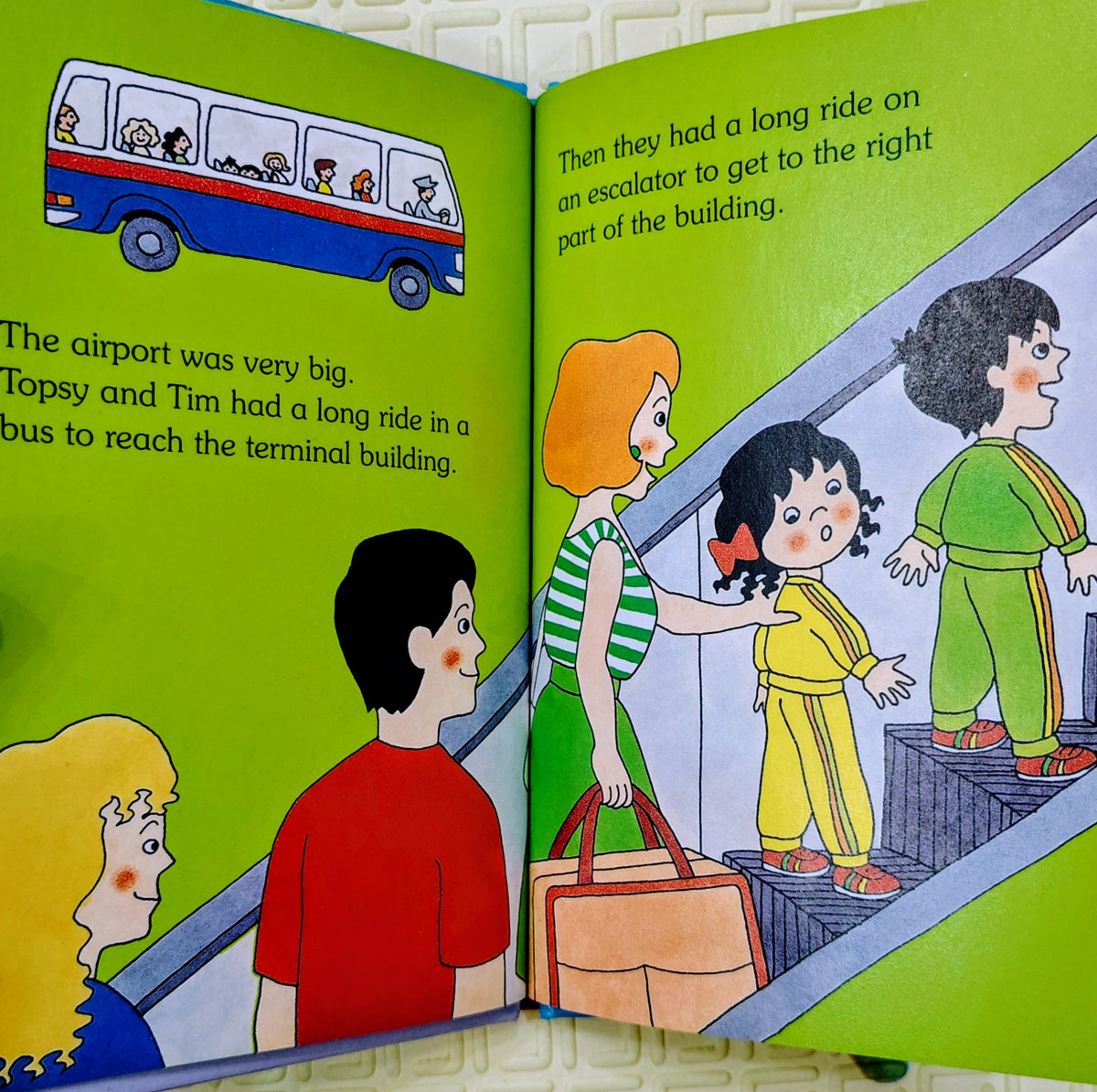 Topsy and Tim Go on an Aeroplane by Jean and Gareth Adamson | Ladybird