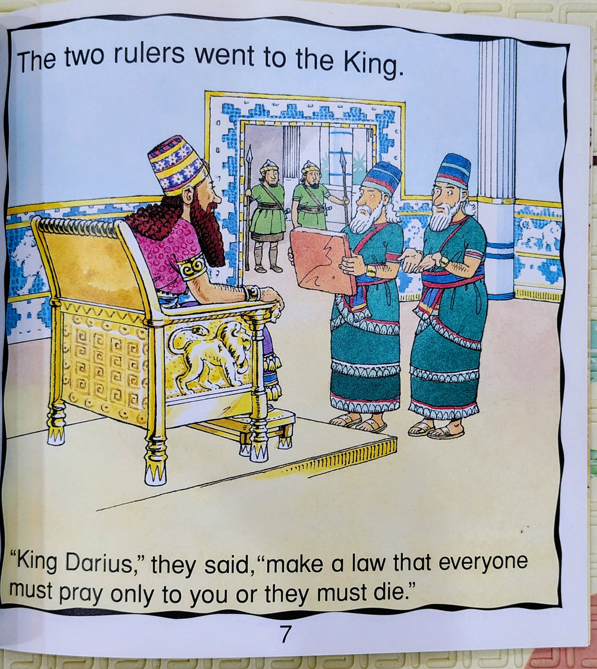 Usborne Bible Tales: Daniel and the Lions