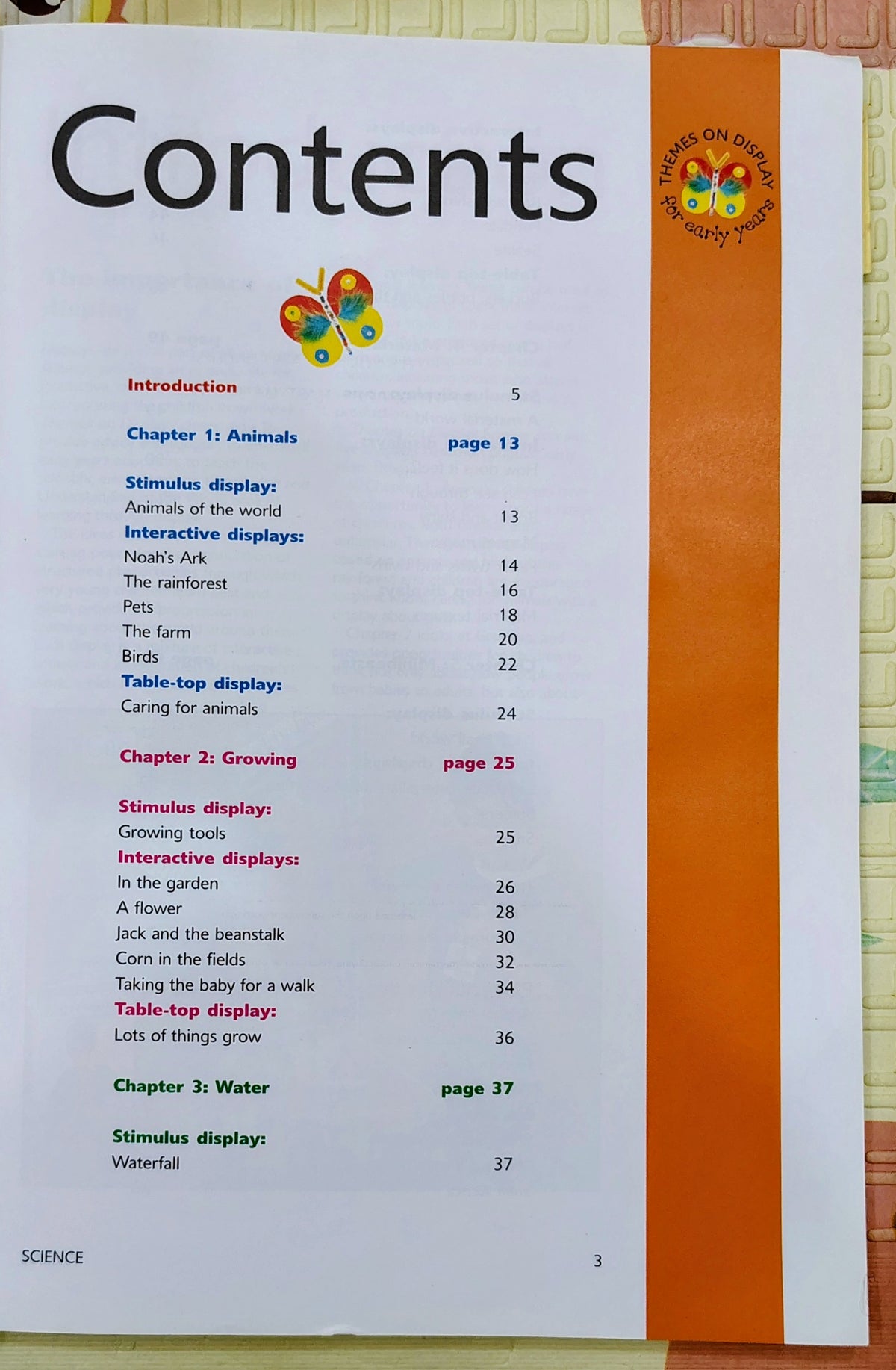 Science Displays by Georgie Beasley and Ann Moberley | Scholastic | Theme display for early years