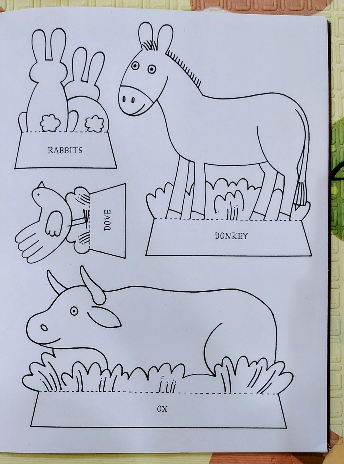 Make Your Own Christmas Nativity by Clare Beaton | Pop up Nativity Scenes