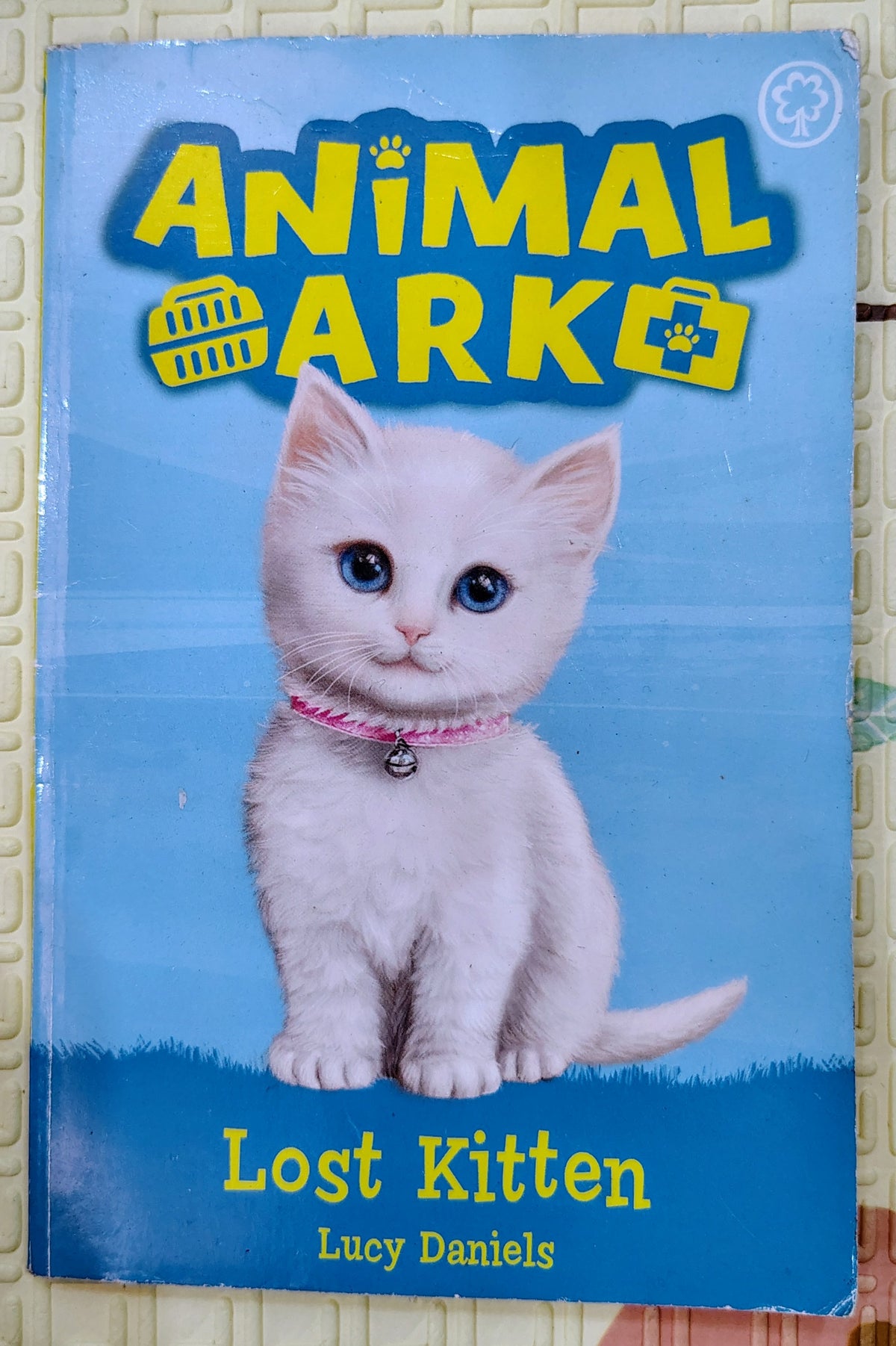 Animal Ark: Lost Kitten by Lucy Daniels | Hachette
