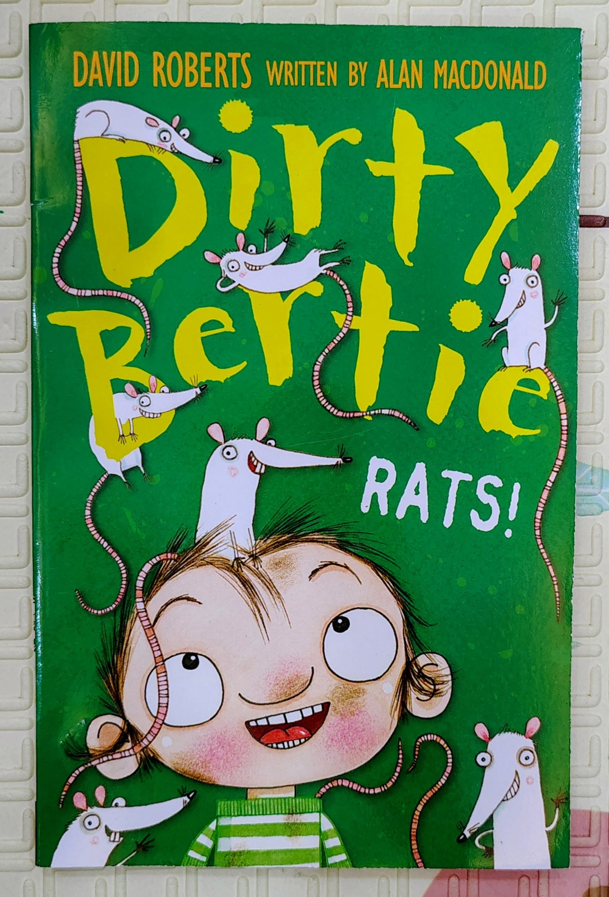 Dirty Bertie: Rats! by Alan MacDonald and David Roberts