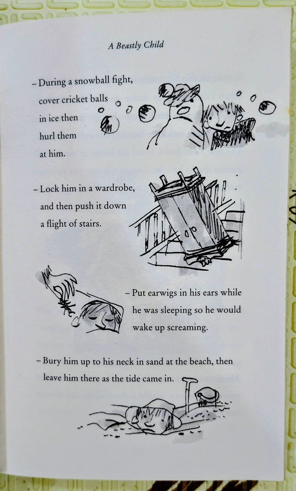 Awful Auntie by David Walliams | HarperCollins | National Book Award Winner