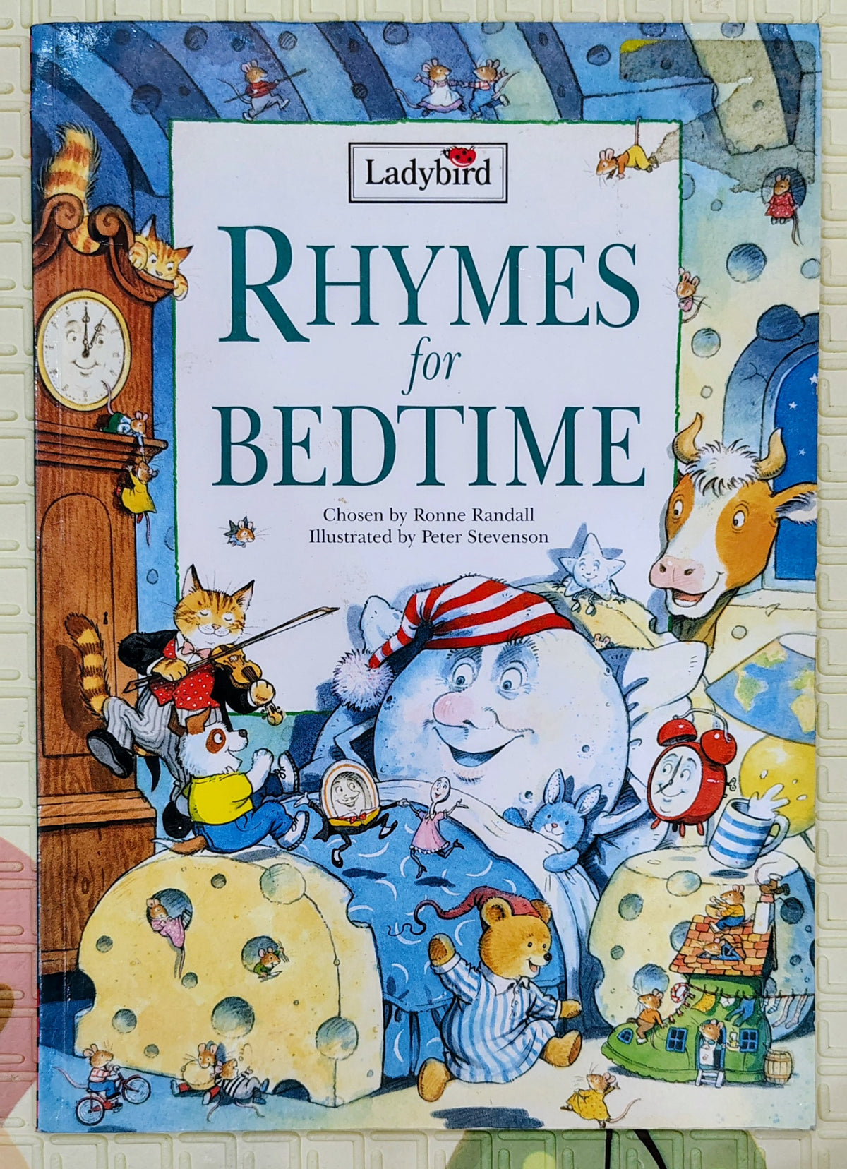 Rhymes for Bedtime by Ronne Randall | Ladybird | Poetry