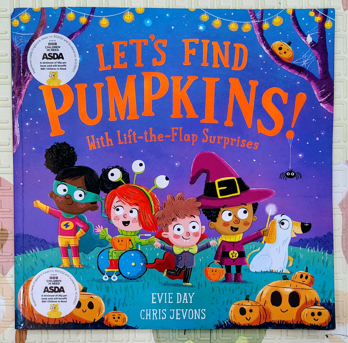 Let's Find Pumpkins! by Evie Day & Chris Jevons | Halloween Lift the Flap Story