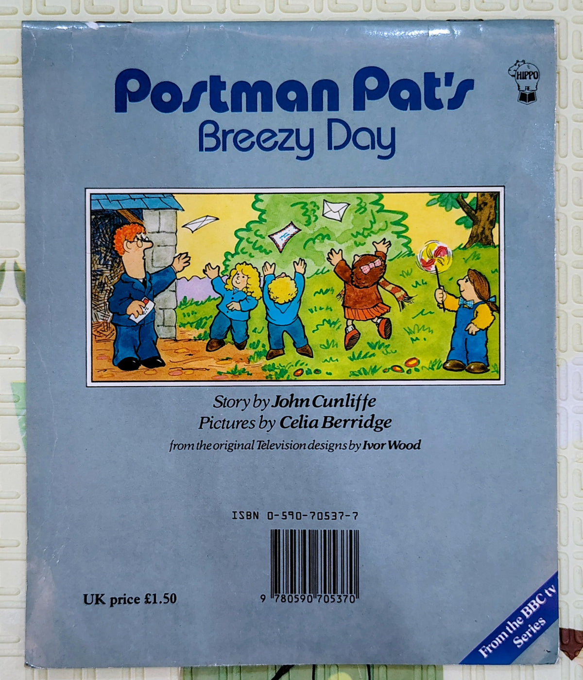 Postman Pat's Breezy Day by John Cunliffe | BBC