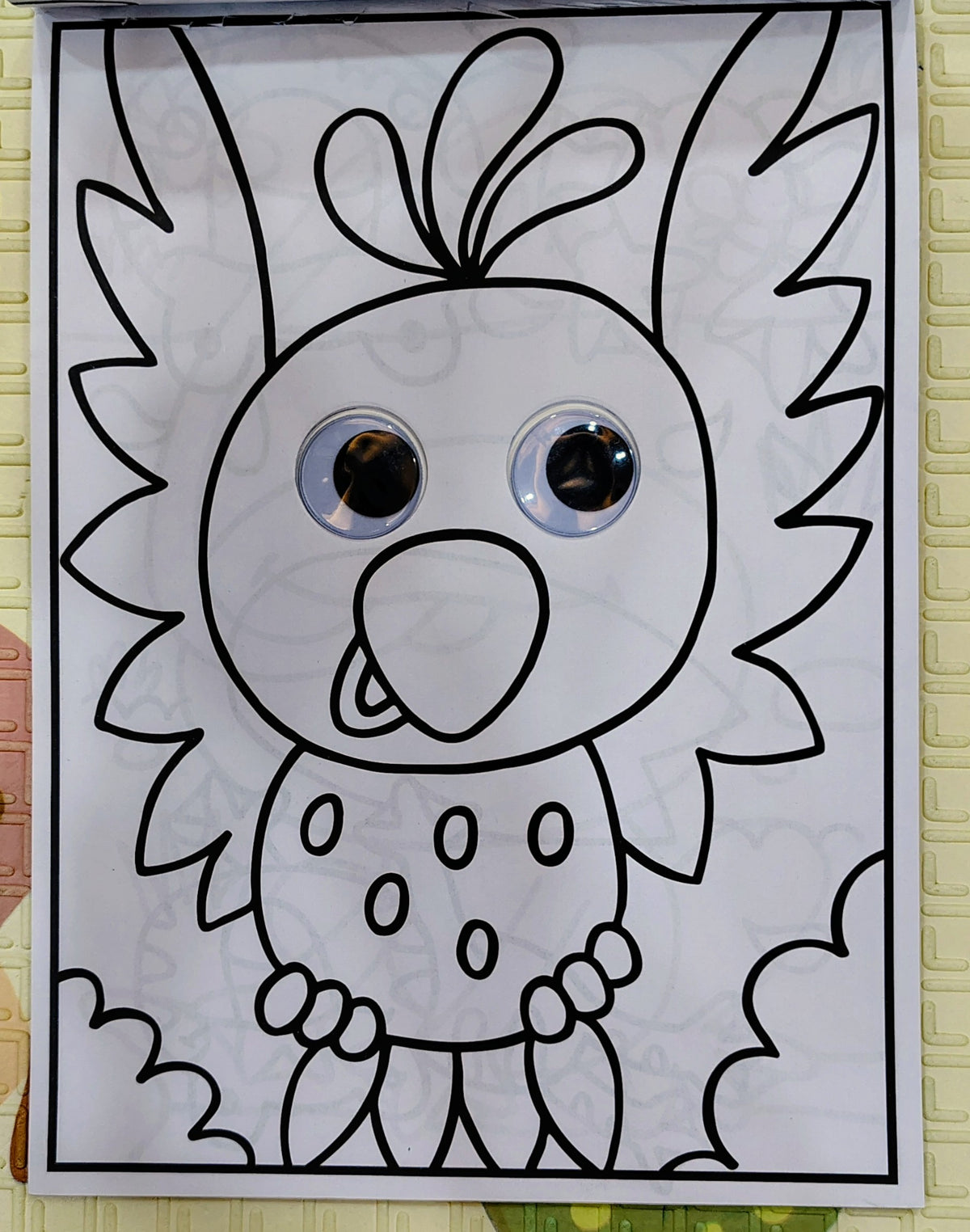 Jungle Colouring | 30 pages of colouring with Wobbly eyes | IglooBooks