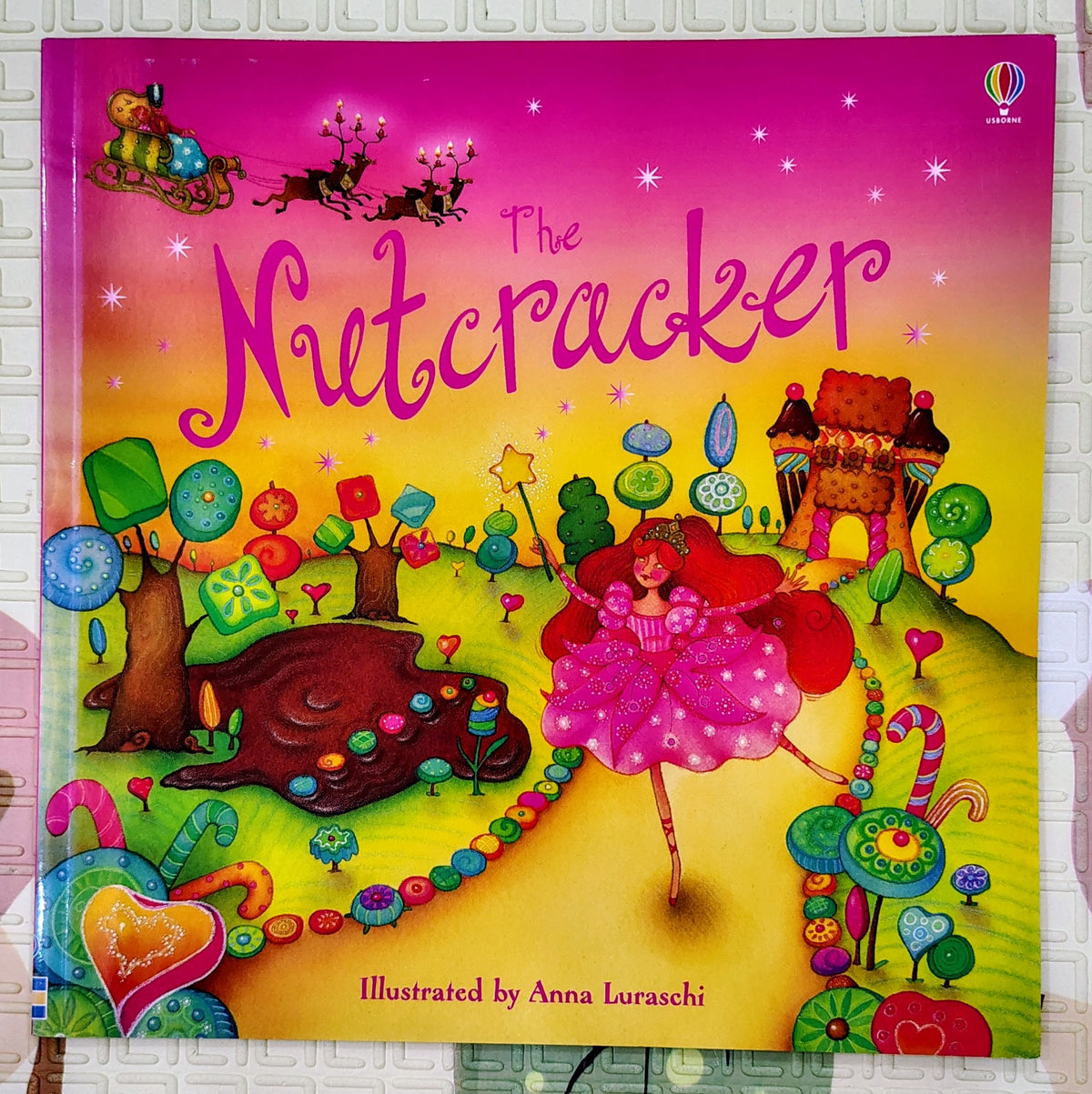 The Nutcracker Illustrated by Anna Luraschi | Classic Stories