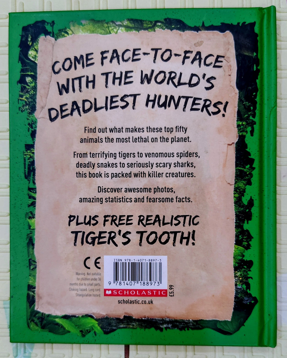 Predators - World's Deadliest Hunters | Scholastic Non-Fiction