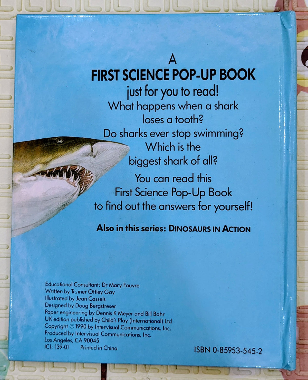 Sharks in Action | First Science Pop-Ups | Educational