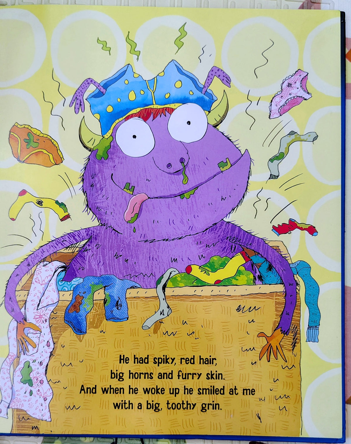 Smelly Stories  | IglooBooks | Smelly patches inside