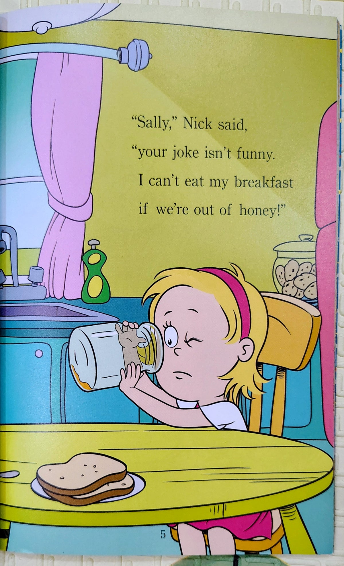 Show Me the Honey by Tish Rabe | Cat in the Hat knows a lot