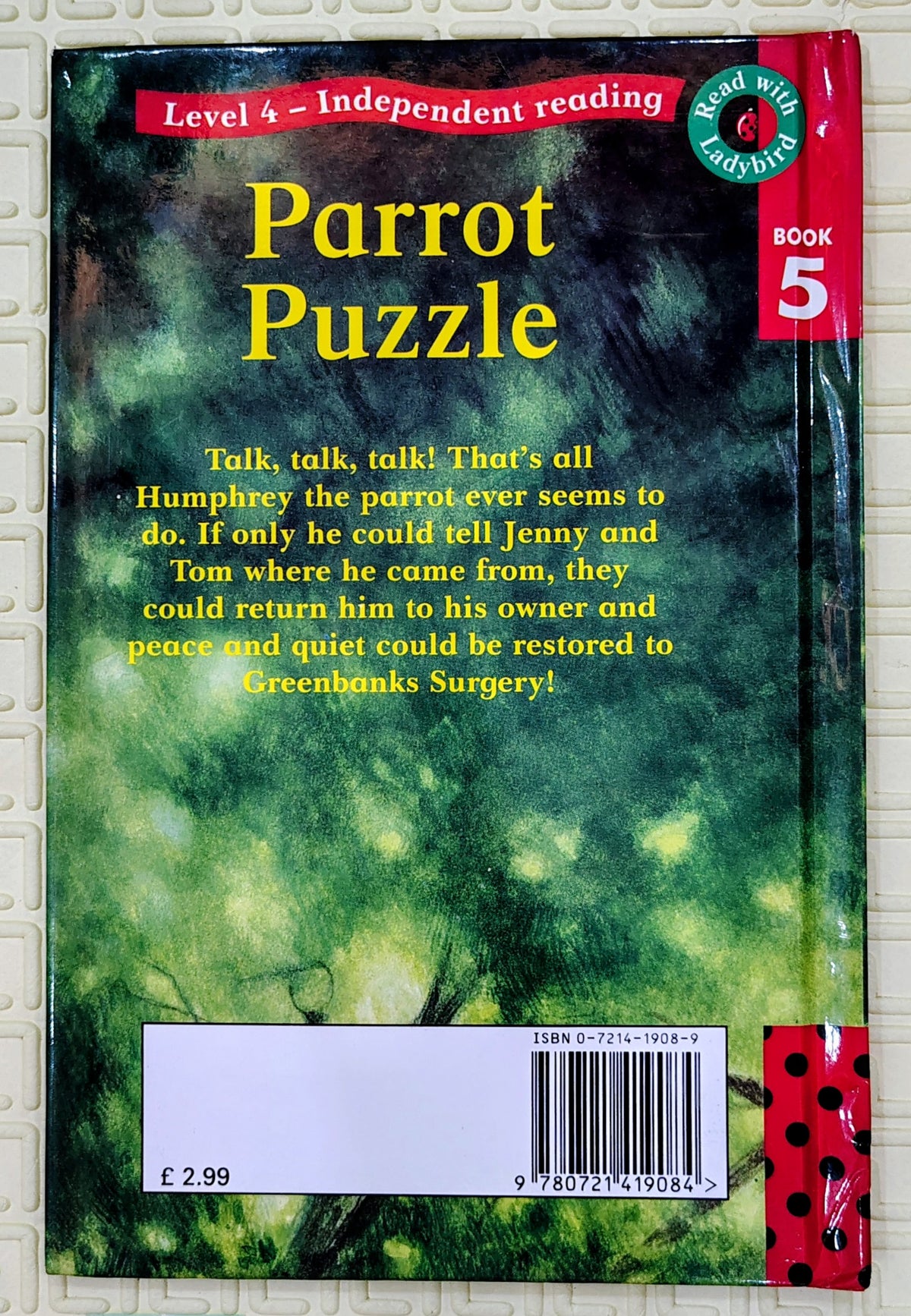 Parrot Puzzle by Elizabeth Dale | Read with Ladybird Level 4