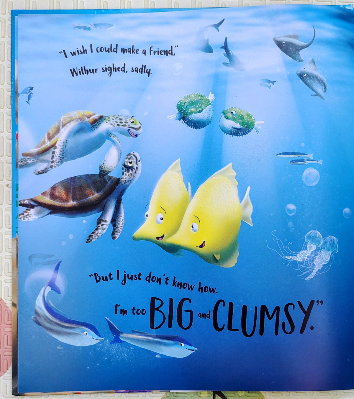 Whale Finds a Friend by Tiya Hall and Chris Biggin | Bookoli
