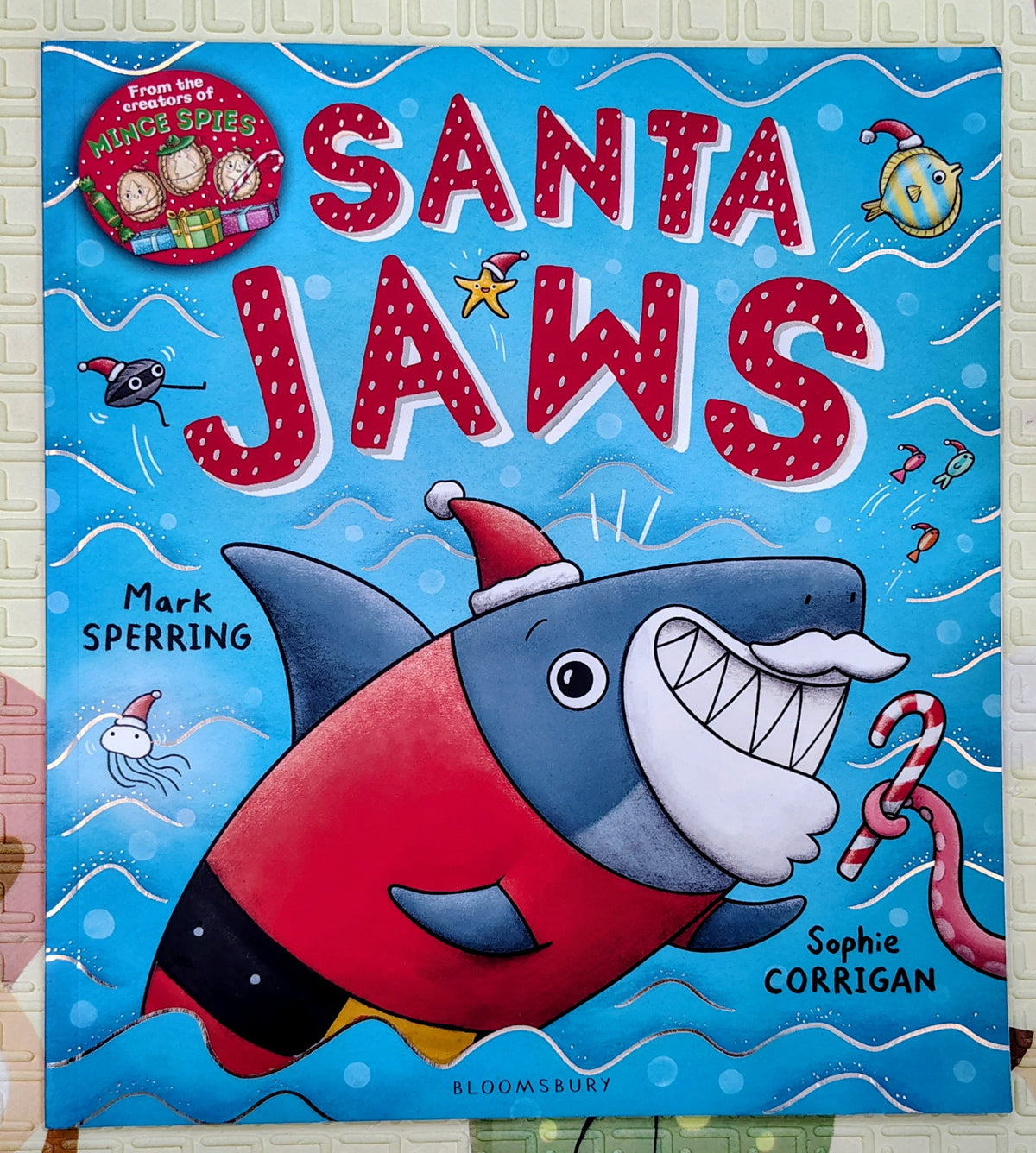 Santa Jaws by Mark Sperring & Sophie Corrigan | Bloomsbury | Holiday Story