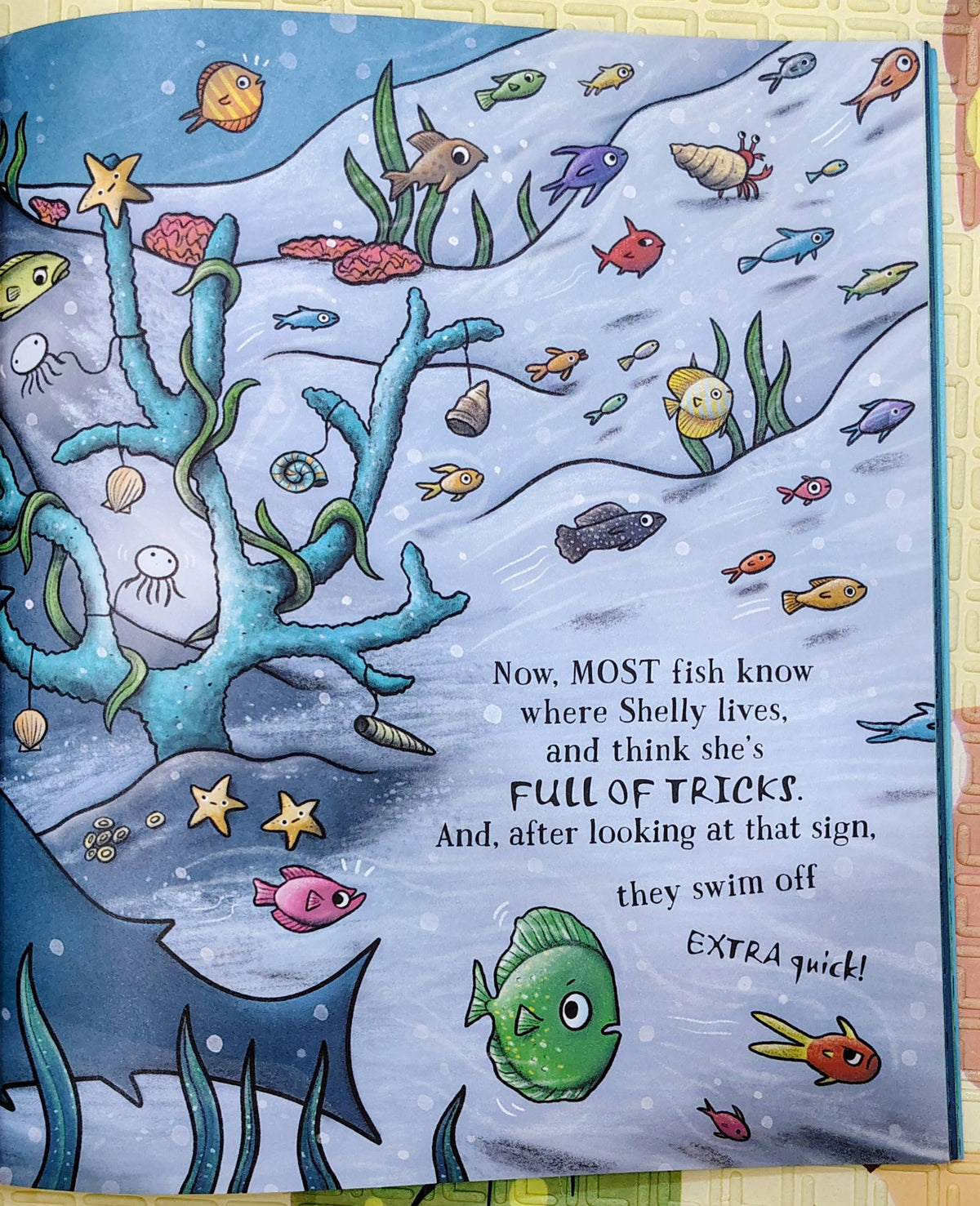 Santa Jaws by Mark Sperring & Sophie Corrigan | Bloomsbury | Holiday Story