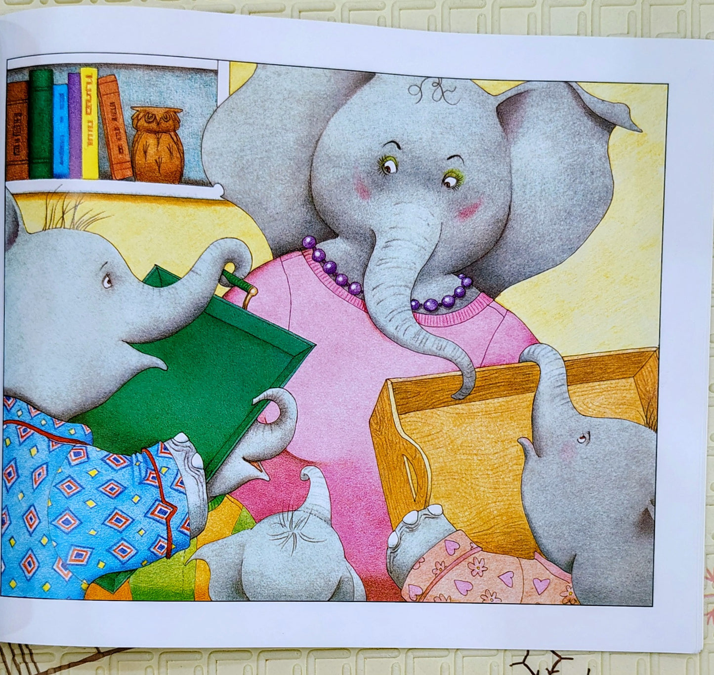 Quiet Night In by Jill Murphy | The Large Family