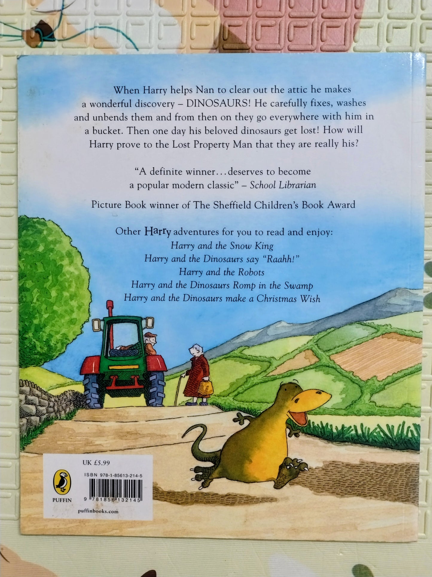 Harry and the Bucketful of Dinosaurs by Ian Whybrow & Adrian Reynolds