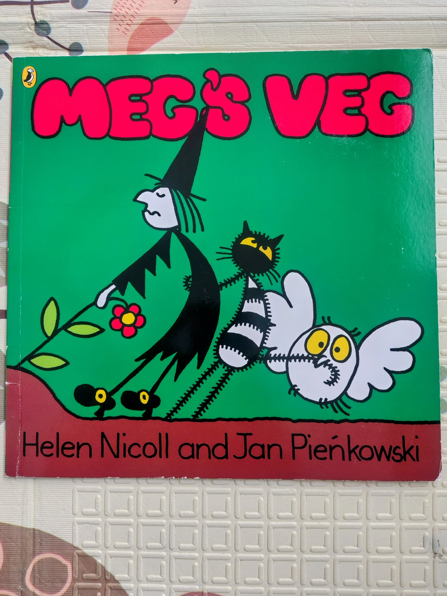Meg’s Veg by Helen Nicoll & Jan Pienkowski