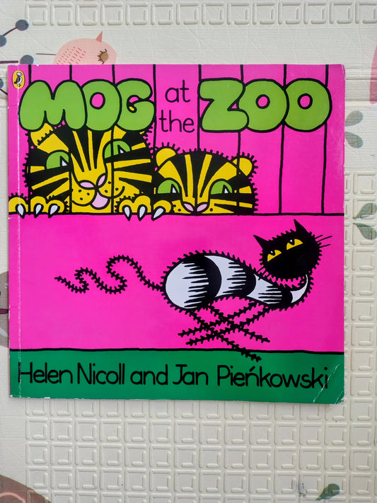 Mog at the Zoo by Helen Nicoll & Jan Pienkowski