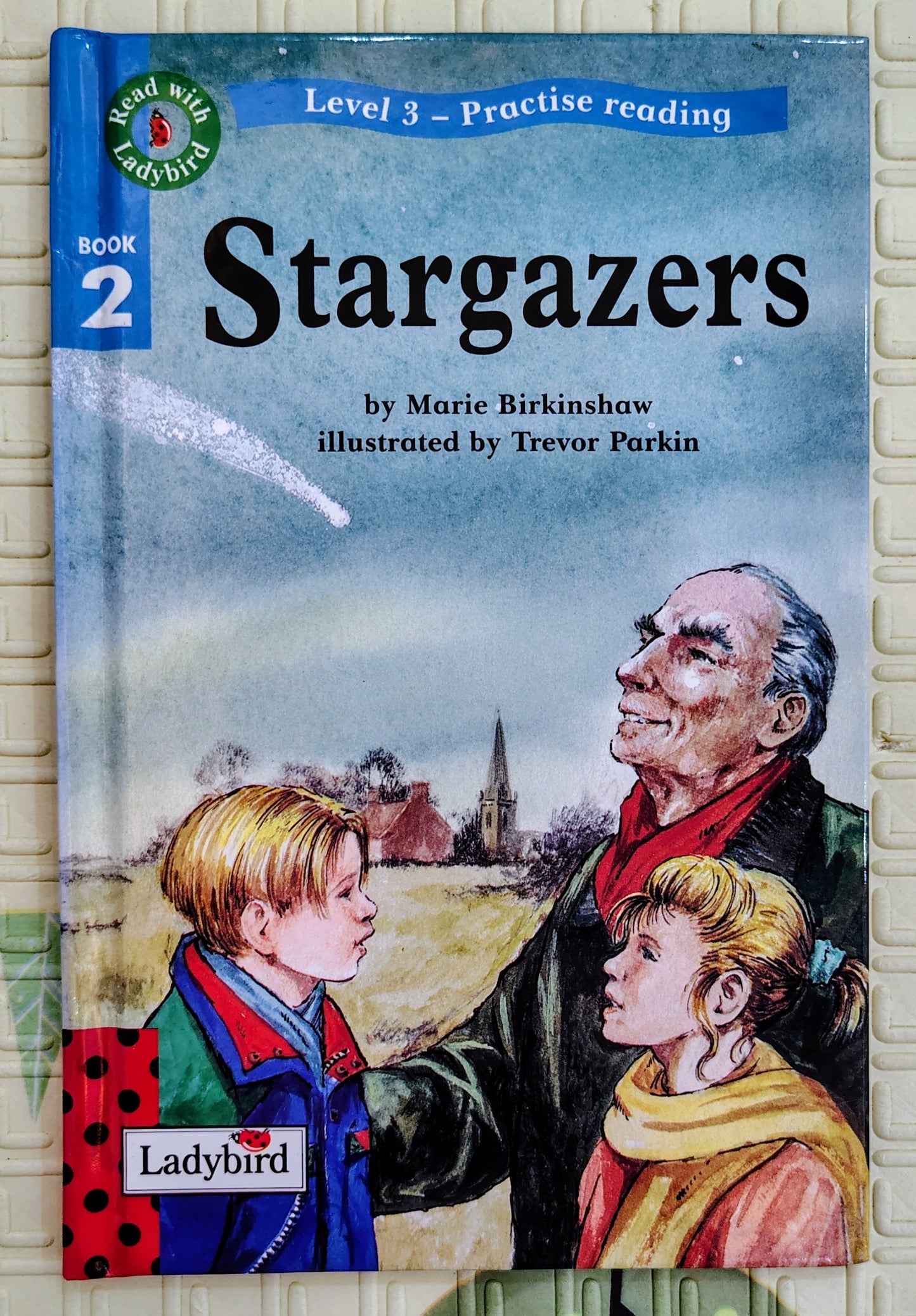 Ladybird – Stargazers (Level 2 – Improve Reading)